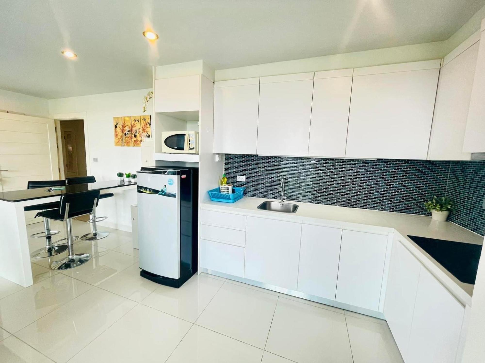 Amazon Residence By Pattaya Sunny Rentals Джомтиен Бийч Стая снимка