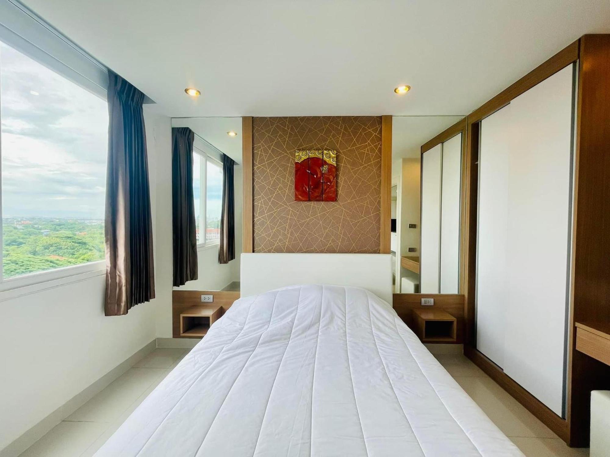 Amazon Residence By Pattaya Sunny Rentals Джомтиен Бийч Стая снимка