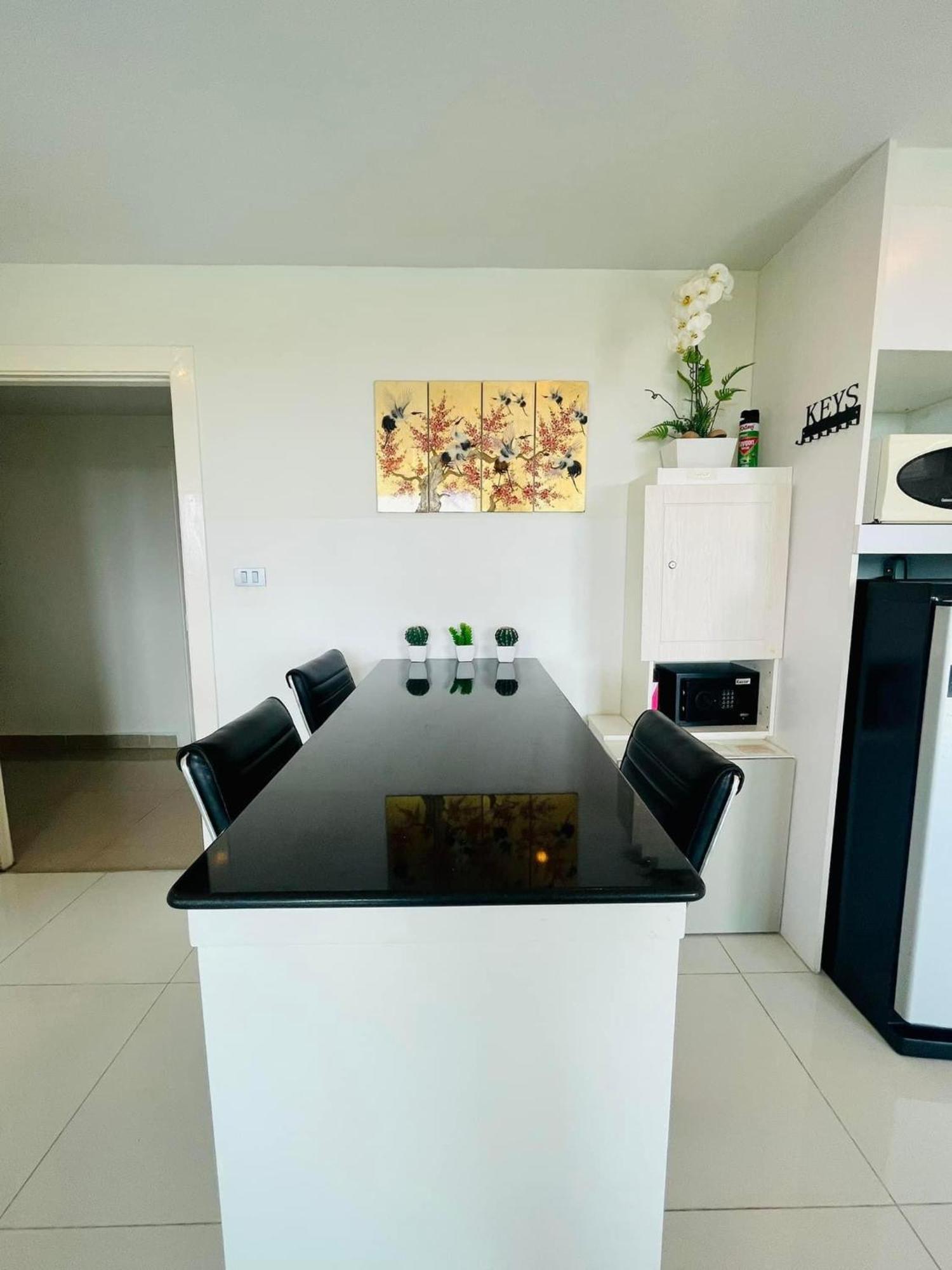 Amazon Residence By Pattaya Sunny Rentals Джомтиен Бийч Стая снимка