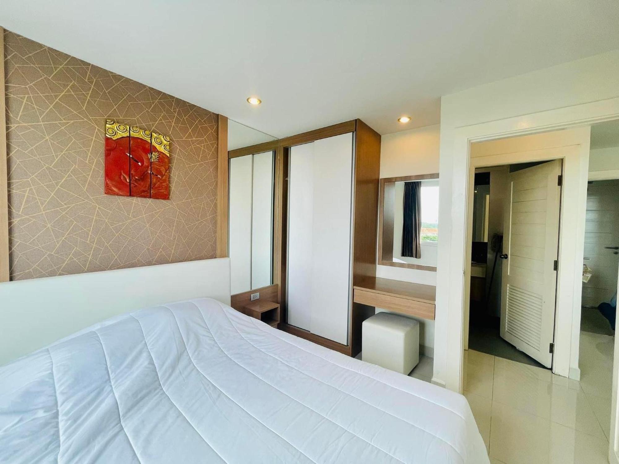 Amazon Residence By Pattaya Sunny Rentals Джомтиен Бийч Стая снимка
