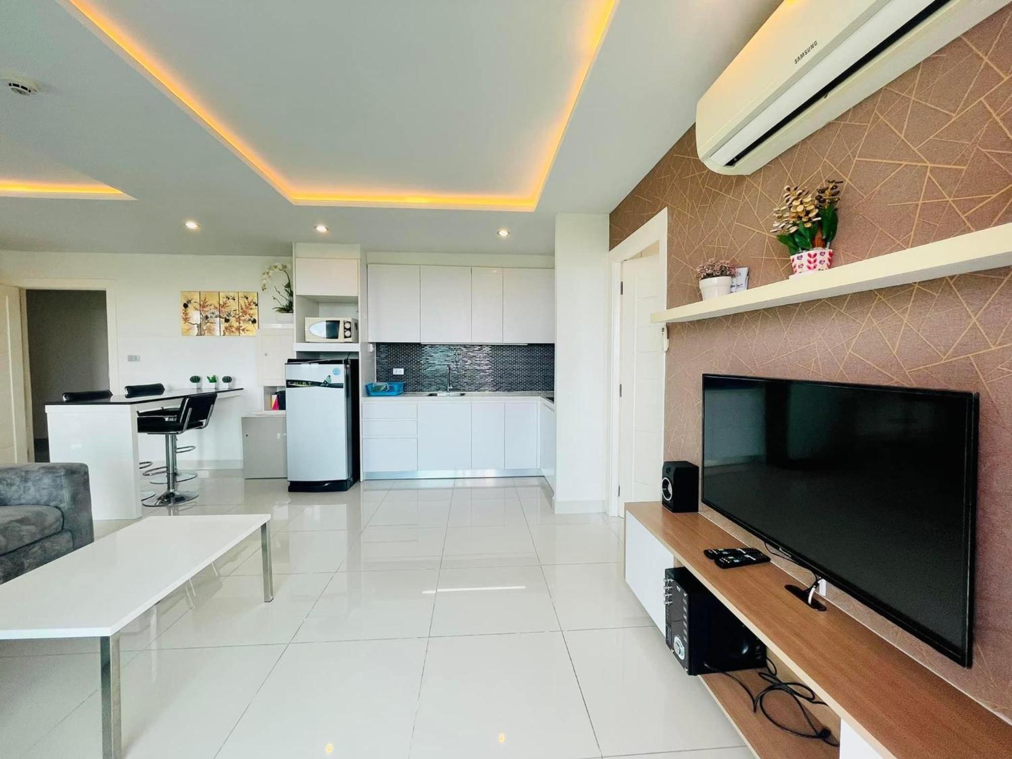 Amazon Residence By Pattaya Sunny Rentals Джомтиен Бийч Стая снимка
