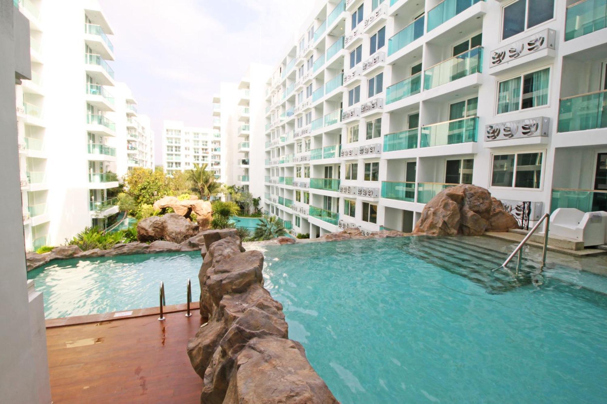 Amazon Residence By Pattaya Sunny Rentals Джомтиен Бийч Екстериор снимка